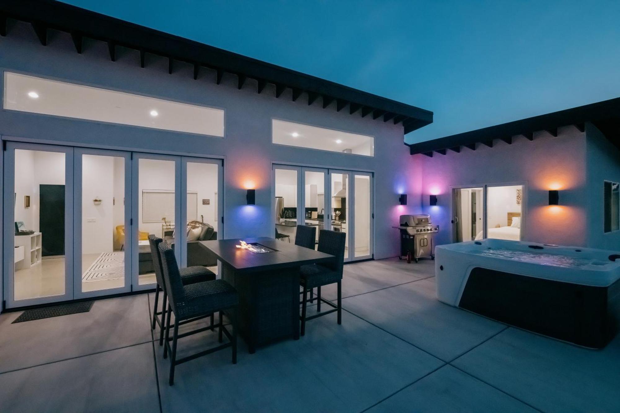 Coyote Tracks - A Modern Desert Experience Villa Joshua Tree Exterior photo